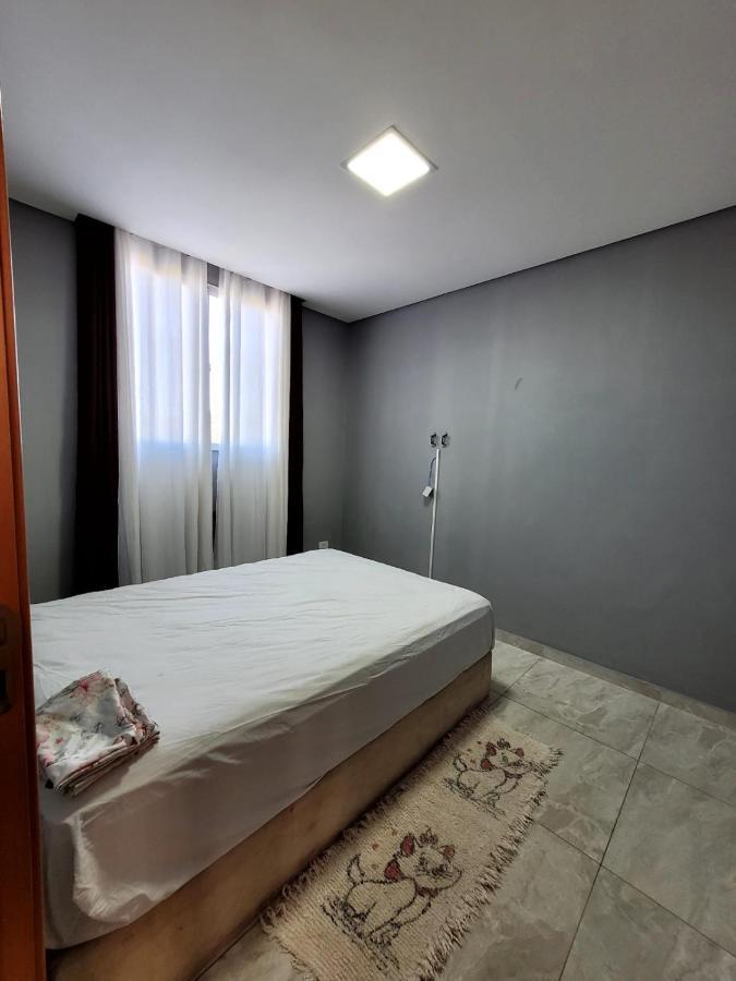 Apartamento Em Londrina Privado Com 2 Quartos De Casal Com Utensilios Garagem E Wifi Lägenhet Exteriör bild